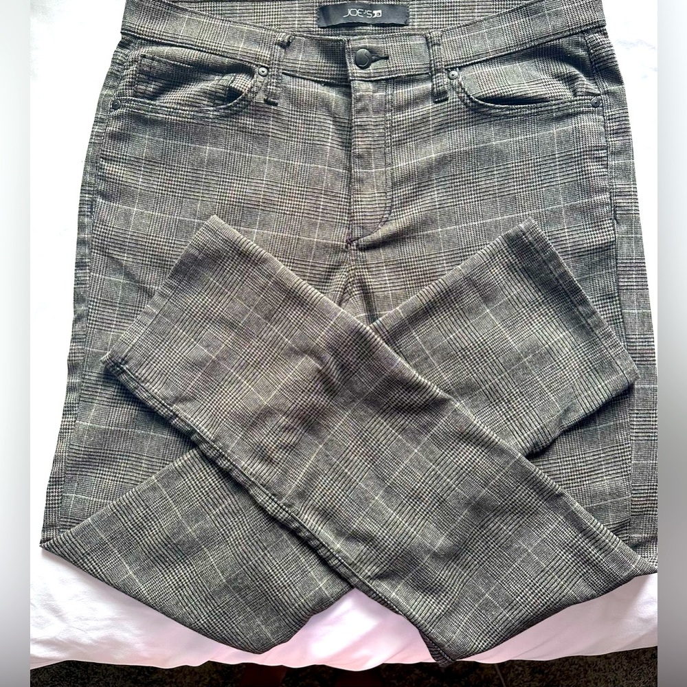 JOE’S Grey/Black/Purple Plaid Jeans 33x33